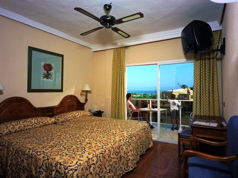 Diverhotel Dino מארבלה חדר תמונה